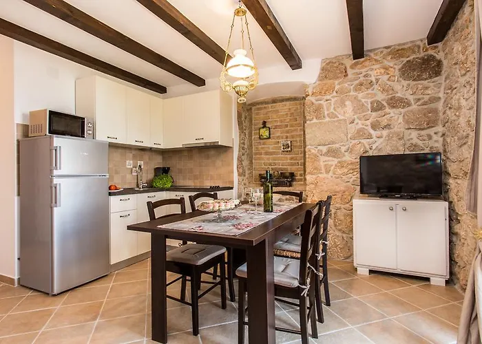 Apartment Bonaca Vrbnik (Primorje-Gorski Kotar)